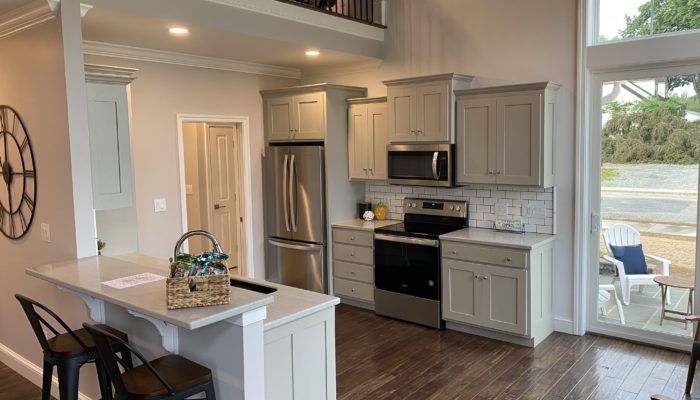 Thaddeus Interior 2
